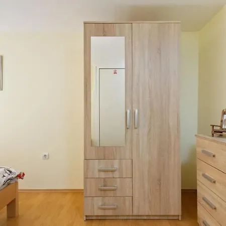 شقة Stunning 1-Bed Apartment In Split